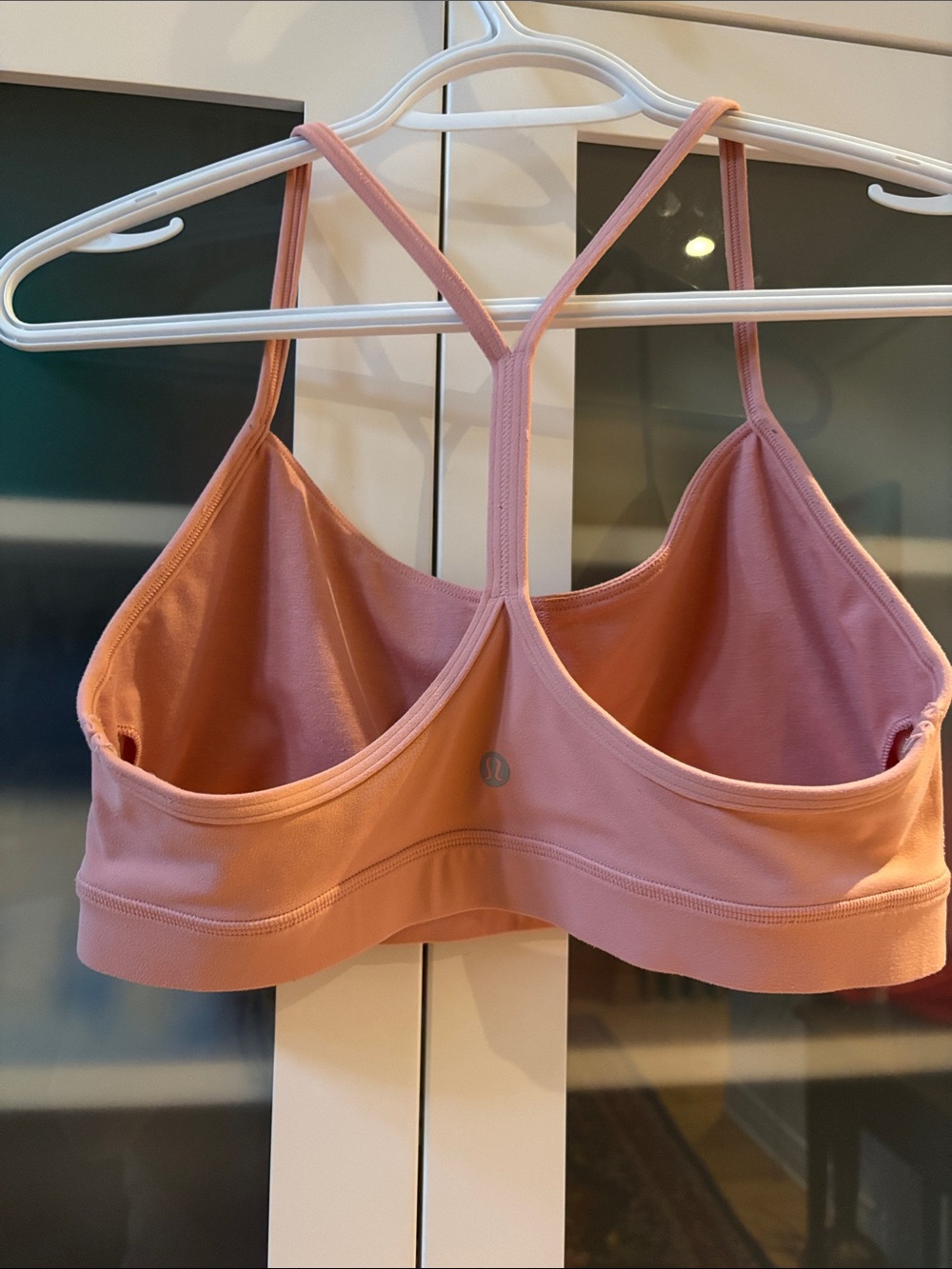 Lululemon Flow Y Bra SZ 10 Light Pink  Like New 💗💗 - Picture 2 of 3